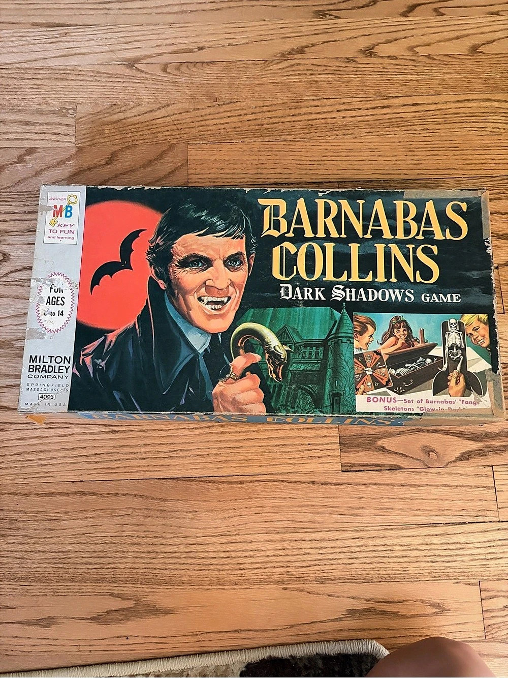 Milton Bradley Barnabas Collins Dark Shadows Game Vintage Board Game